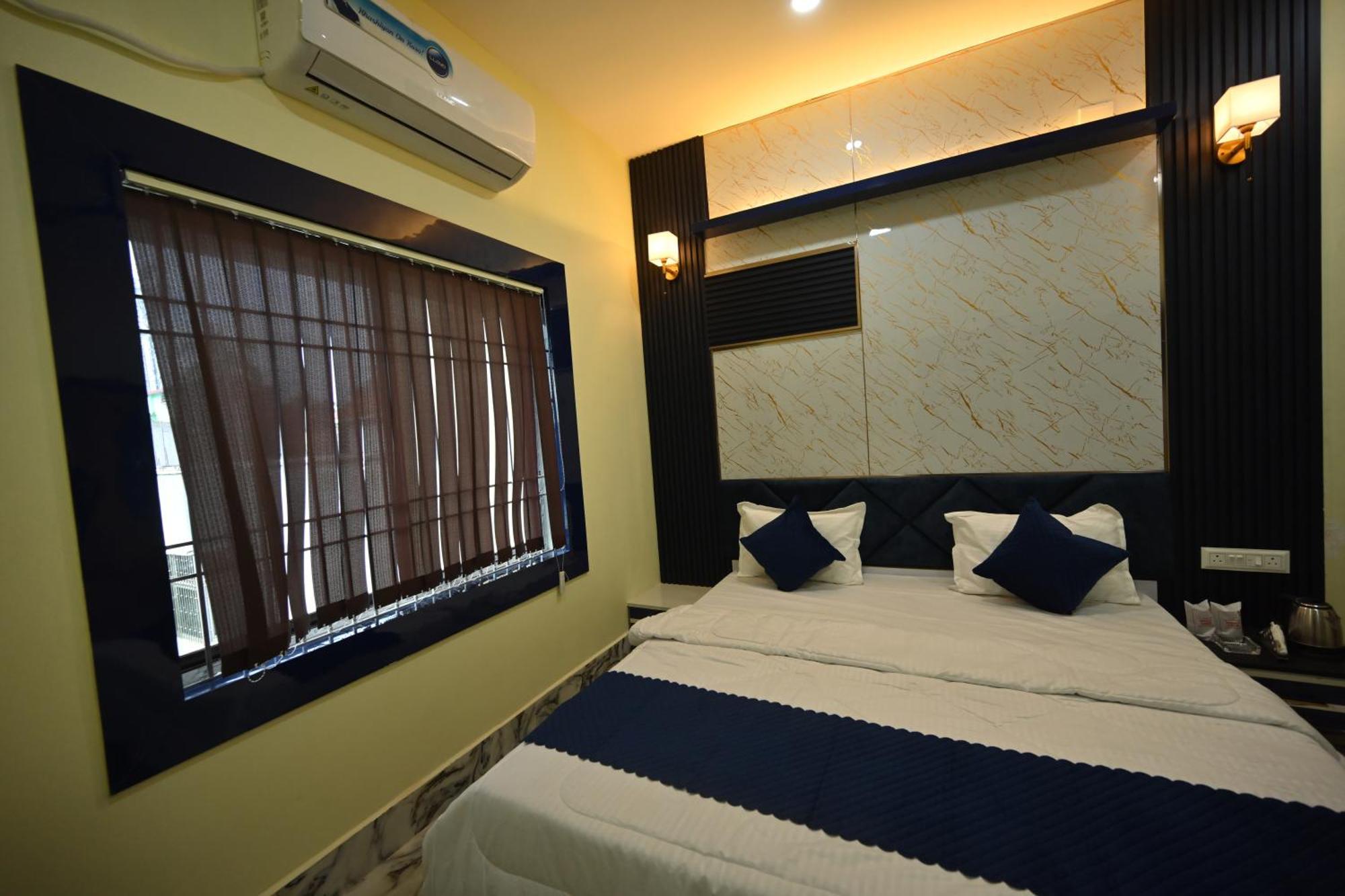 The Vintage Plaza Hotel Baripada Екстериор снимка
